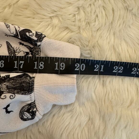 Disney Nightmare Before Christmas Graphic Pullover Sweatshirt XL NWOT - Picture 11 of 12